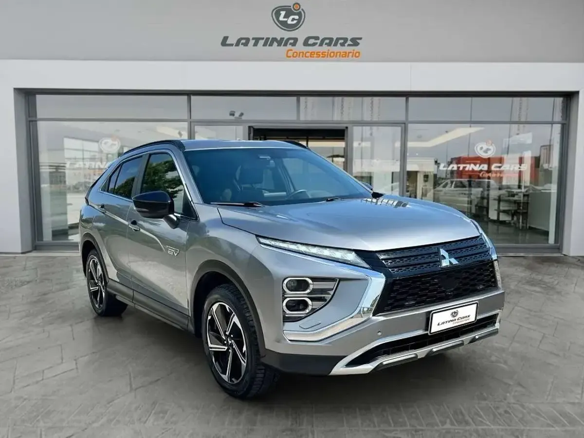Usata Mitsubishi Eclipse Cross Instyle 98 CV (72 kW) 2022 Grigio SUV