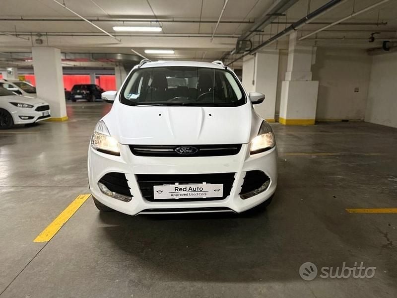 Usata Ford Kuga Titanium 116 CV (85 kW) 2015 Bianco SUV