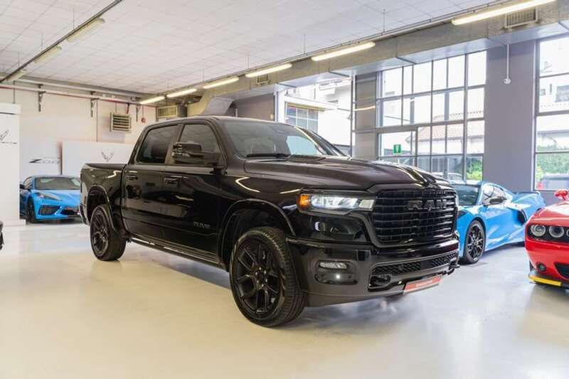 Usata RAM 1500 420 CV (308 kW) 2024 Nero Pick-up