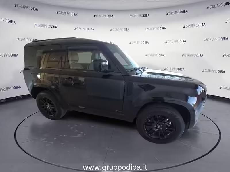 Usata Land Rover Defender SE Dynamic 200 CV (147 kW) 2021 Nero SUV