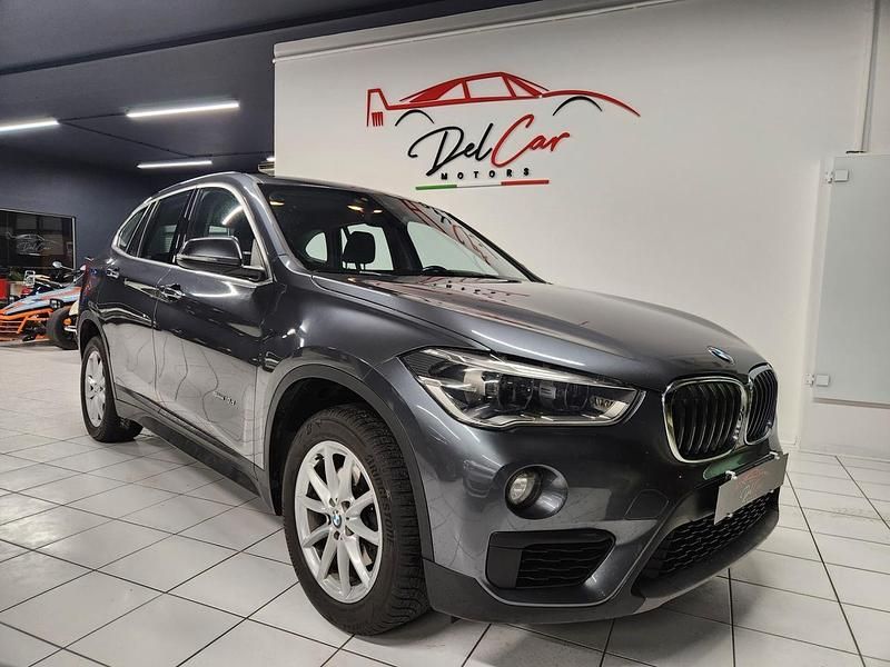 Grigio Usata 2016 BMW X1 Advantage SUV | 12.990 € (Buon prezzo) - Immagine 1/4