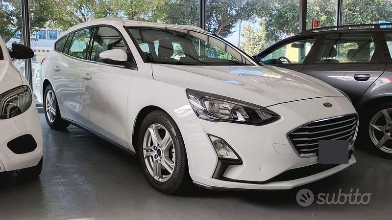 Usata Ford Focus 120 CV (88 kW) 2020 Bianco Station wagon