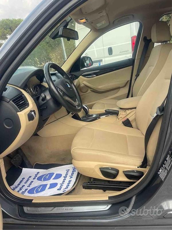Usata BMW X1 Sport Line 143 CV (105 kW) 2014 Grigio SUV