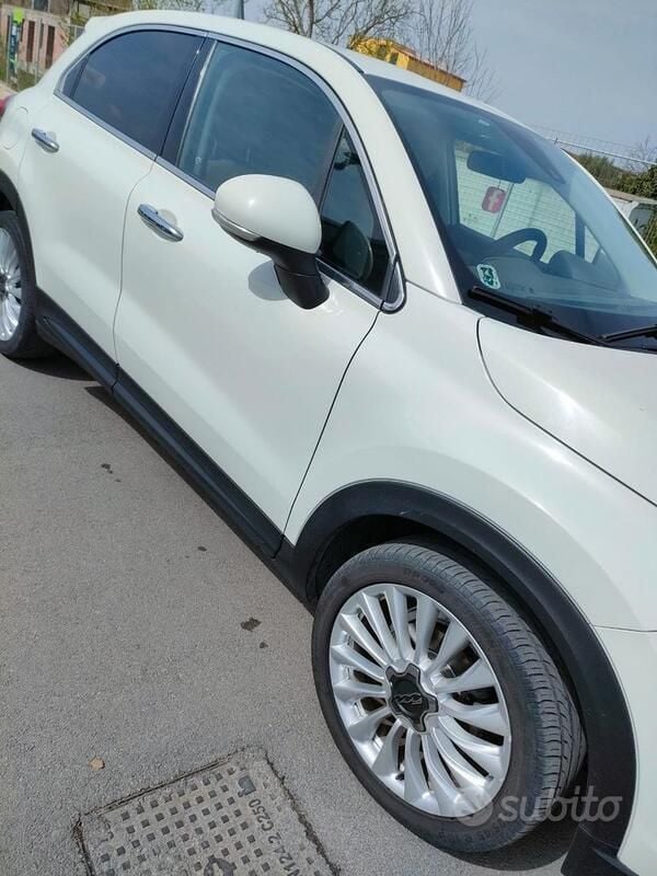 Usata Fiat 500X 120 CV (88 kW) 2015 Bianco SUV
