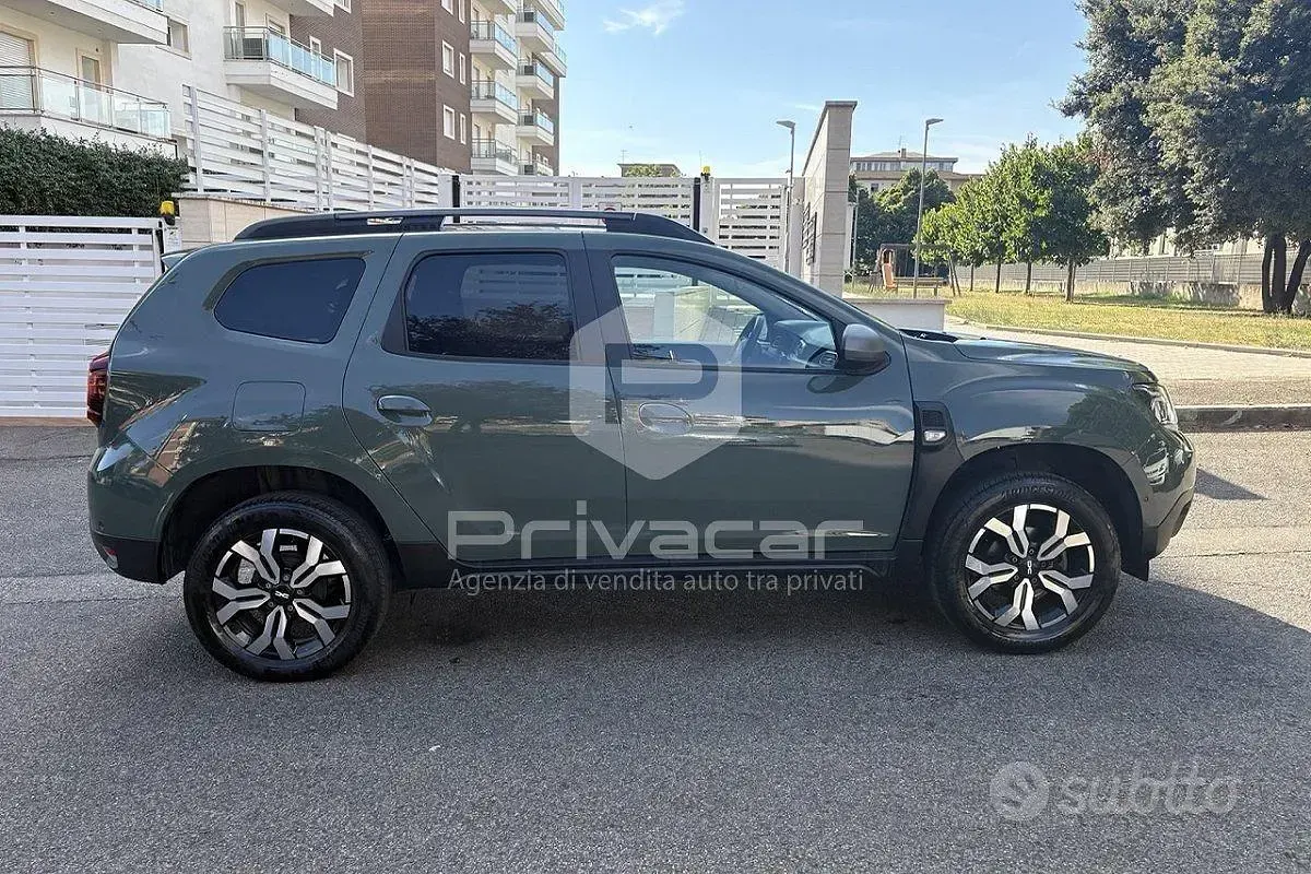 Usata Dacia Duster Journey 101 CV (74 kW) 2023 Verde SUV