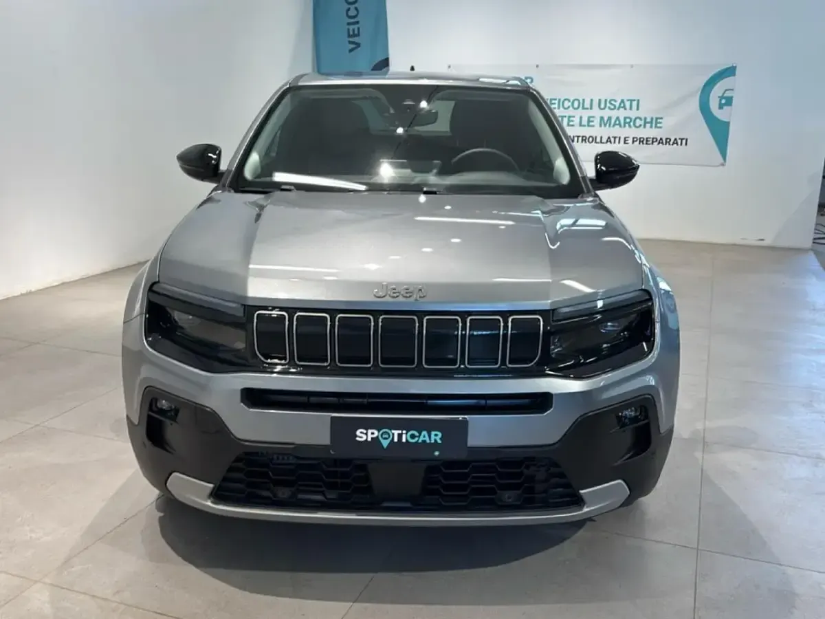 Usata Jeep Avenger Summit 101 CV (74 kW) 2025 Grigio SUV