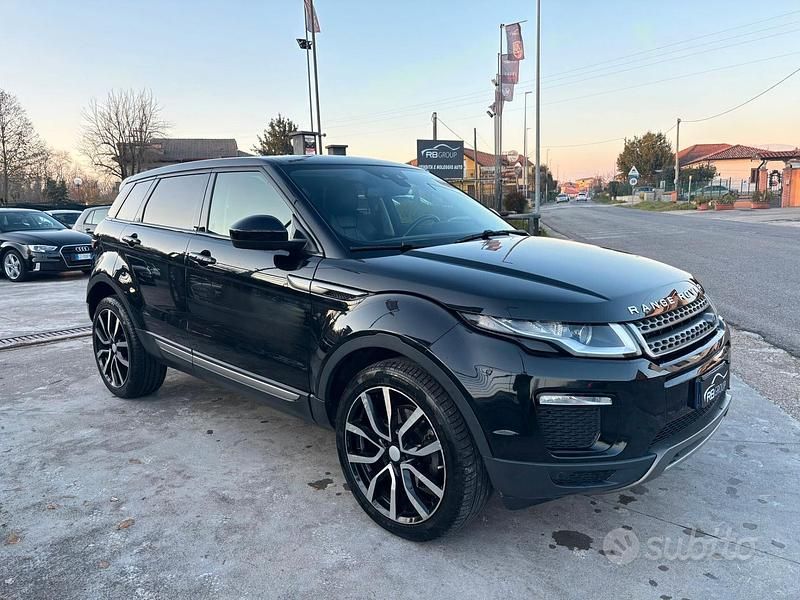 Usata Land Rover Range Rover evoque HSE Dynamic 150 CV (110 kW) 2018 Nero SUV