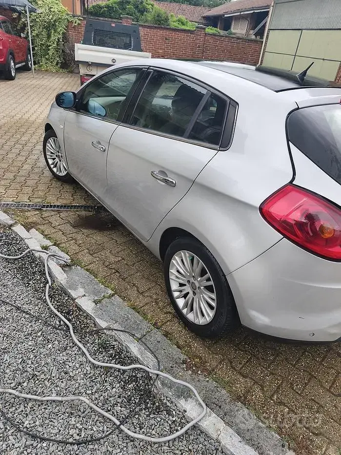 Usata Fiat Bravo 120 CV (88 kW) 2009 Utilitaria