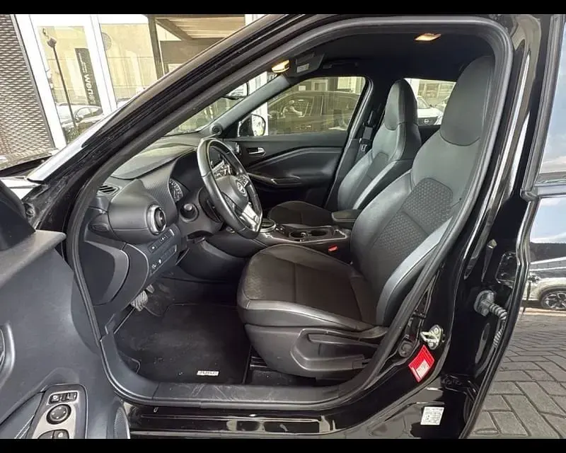 Usata Nissan Juke N-Connecta 114 CV (83 kW) 2023 Nero SUV