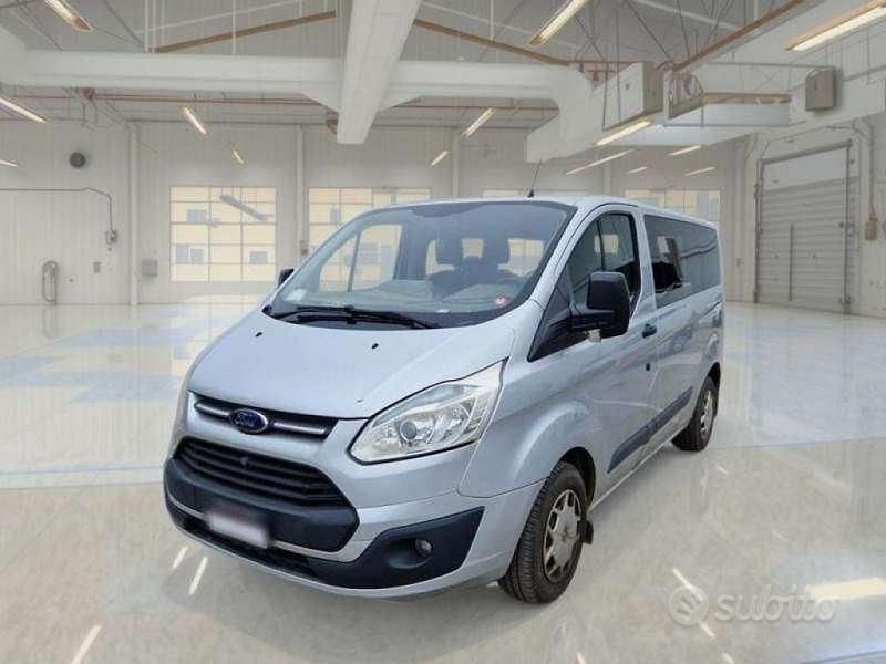 Usata Ford Transit Custom 125 CV (91 kW) 2018 Grigio Furgone
