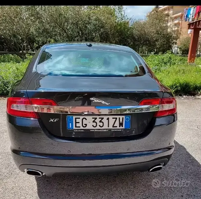 Usata Jaguar XF 240 CV (176 kW) 2011 Berlina