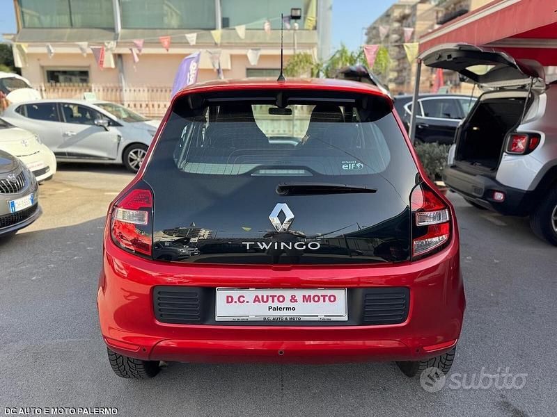 Usata Renault Twingo 69 CV (50 kW) 2016 Rosso Utilitaria