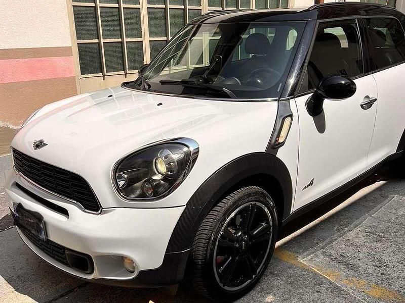 Bianco Usata 2012 Mini Cooper S Countryman SUV | 5600 € (Buon prezzo) - Immagine 1/4