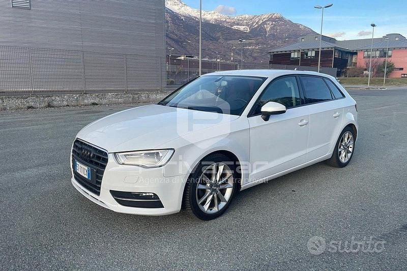 Usata Audi A3 Sportback Ambition 150 CV (110 kW) 2013 Bianco Utilitaria