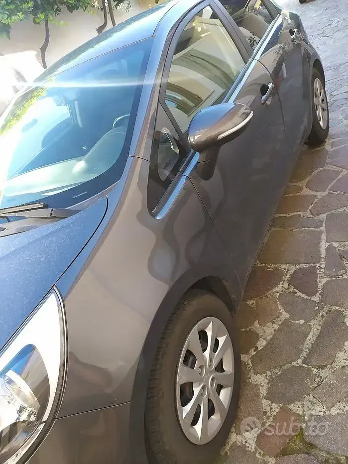 Usado Kia Rio 75 CV (55 kW) 2016 Utilitario