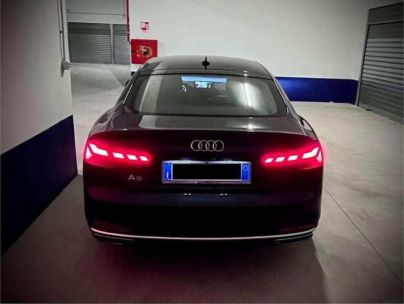 Usata Audi A5 Sportback Business 190 CV (139 kW) 2021 Nero Utilitaria