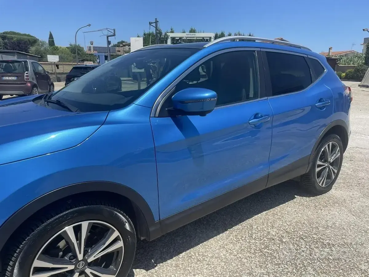 Usata Nissan Qashqai 131 CV (96 kW) 2018 Bluazzurro SUV