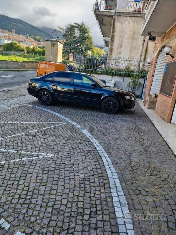 Usata Audi A4 116 CV (85 kW) 2007 Nero Berlina