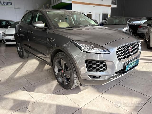 Usata Jaguar E-Pace R 180 CV (132 kW) 2018 Grigio SUV