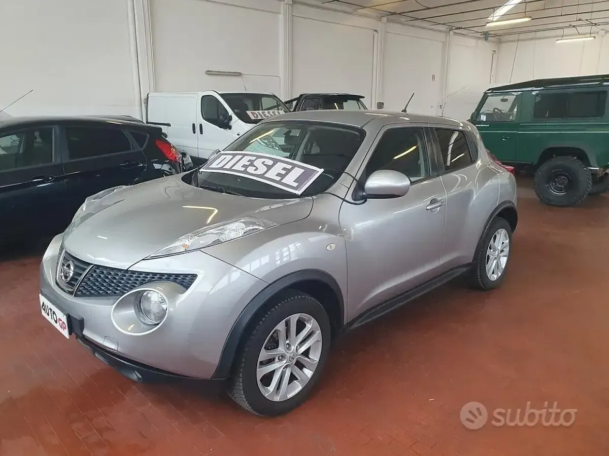 Usata Nissan Juke Acenta 110 CV (80 kW) 2012 Grigio SUV