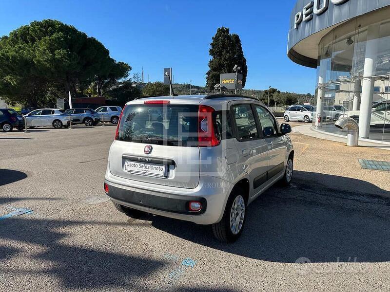 Usato 2020 Fiat Panda 1.2 Benzin 69 CV (12.900 €)
