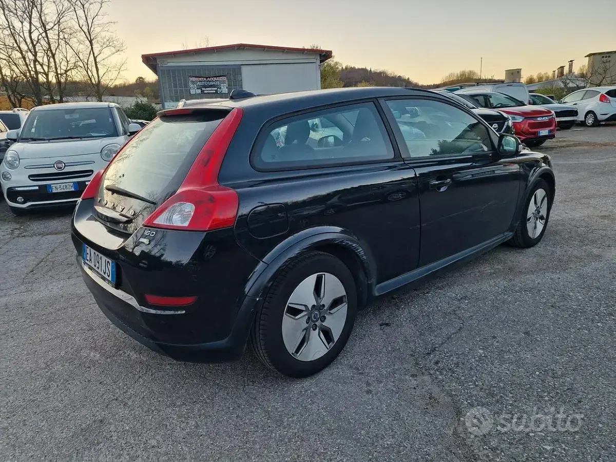 Usata Volvo C30 109 CV (80 kW) 2010 Utilitaria