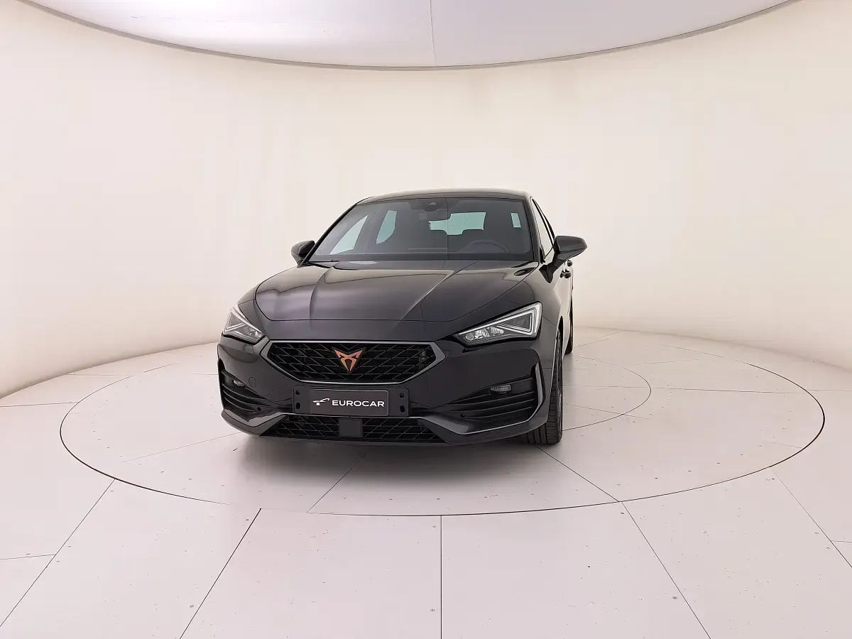 Usata Cupra Leon 150 CV (110 kW) 2024 Nero metallizzato Berlina