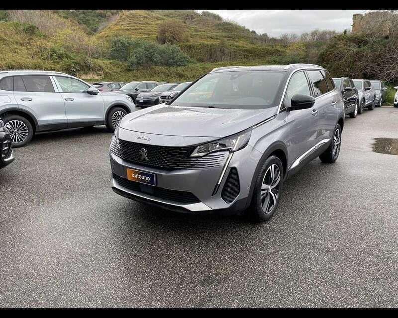 Usata Peugeot 5008 GT 131 CV (96 kW) 2023 Grigio Monovolume