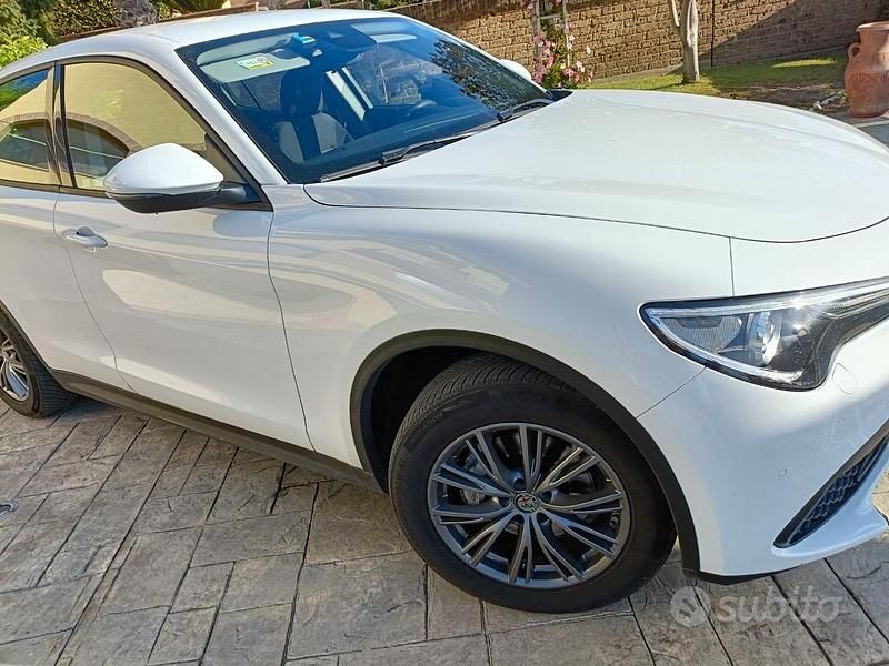 Usata Alfa Romeo Stelvio 190 CV (139 kW) 2019 SUV