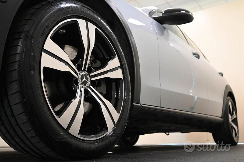 Usata Mercedes C220 Premium 200 CV (147 kW) 2022 Argento Station wagon