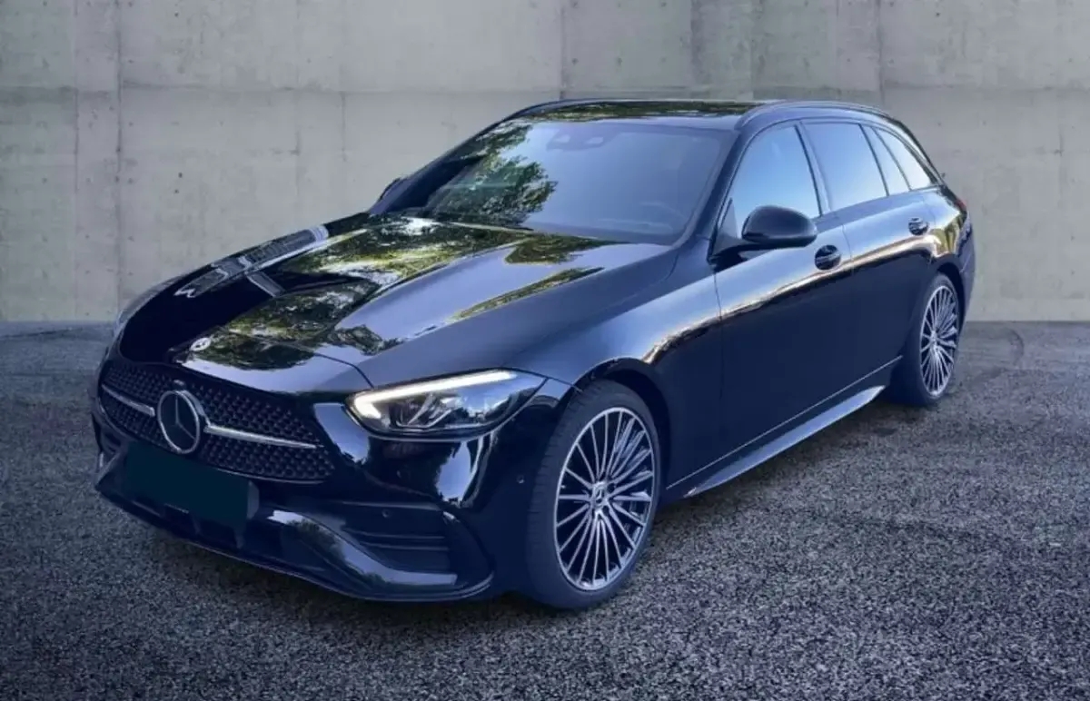 Usata Mercedes C220 Premium 200 CV (147 kW) 2023 Nero Station wagon