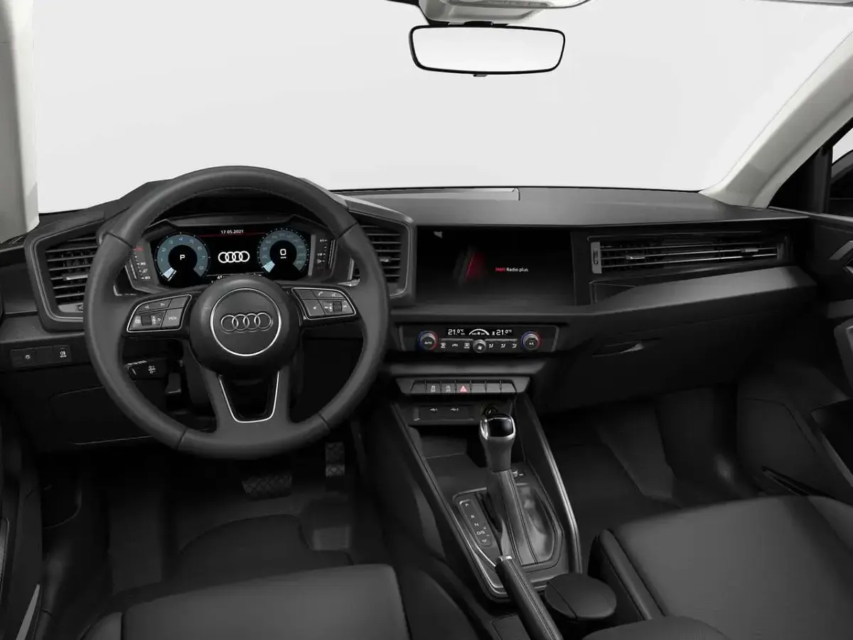 Usata Audi A1 Sportback Admired 95 CV (69 kW) 2022 Grigio manhattan metallizzato Utilitaria