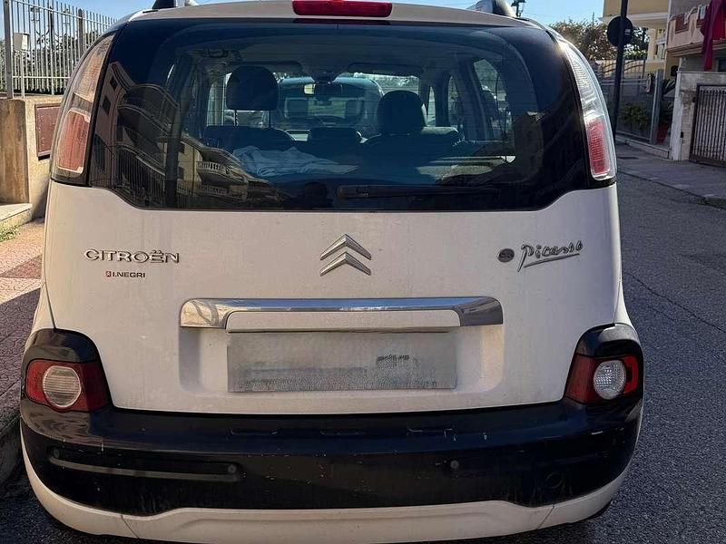 Usata Citroën C3 Picasso Exclusive 109 CV (80 kW) 2009 Bianco Monovolume