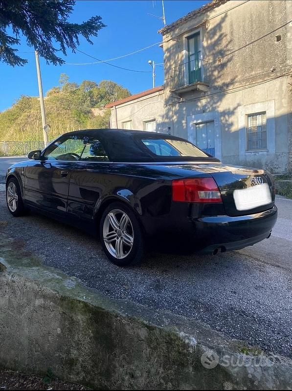 Usata Audi A4 Cabriolet 163 CV (119 kW) 2003 Nero Cabrio