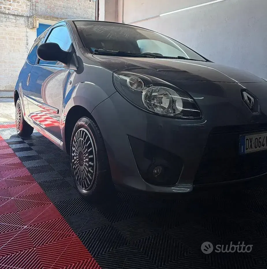 Usata Renault Twingo 58 CV (42 kW) 2009 Grigio Utilitaria