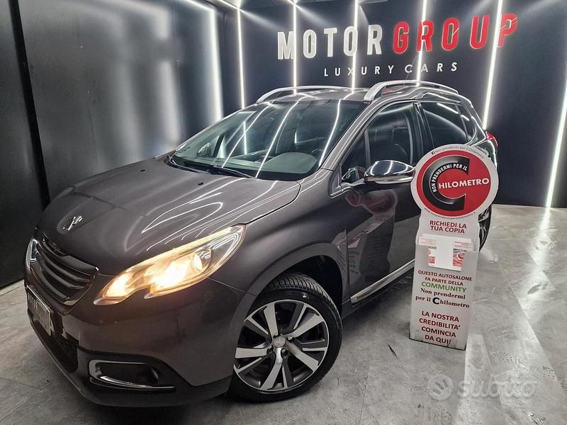 Usata Peugeot 2008 Allure 92 CV (67 kW) 2014 Grigio SUV