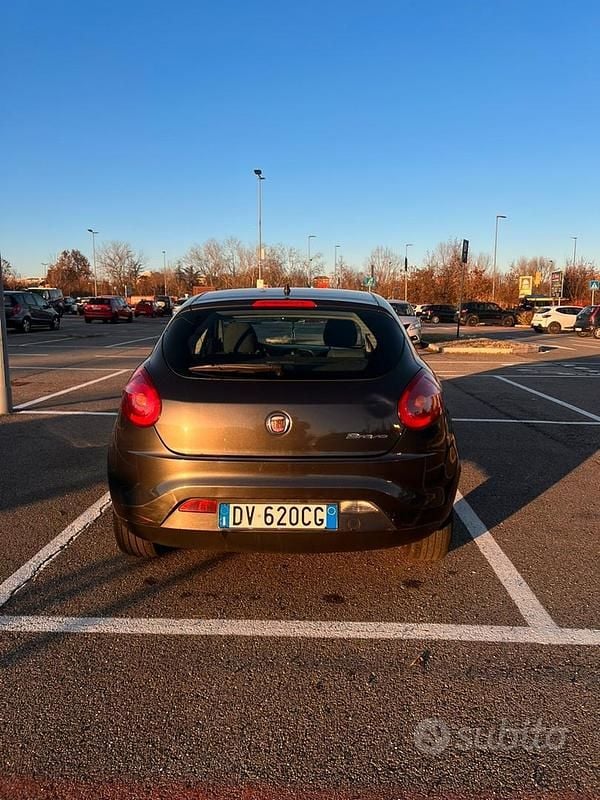 Usata Fiat Bravo Active 120 CV (88 kW) 2009 Grigio Utilitaria