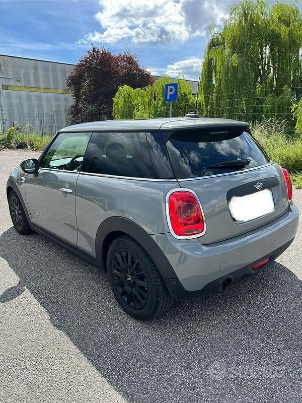 Usata 2018 Mini ONE Due volumi | 16.000 € (Cara) - Immagine 1/4