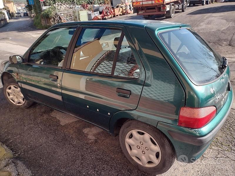 Usata Peugeot 106 50 CV (36 kW) 1998 Utilitaria