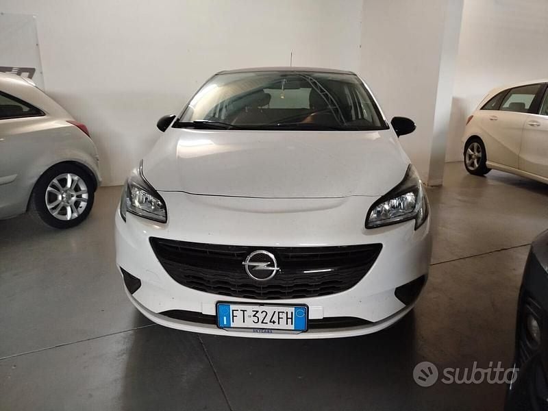 Usata Opel Corsa 69 CV (50 kW) 2019 Bianco Coupé
