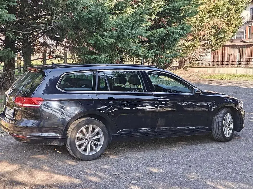 Usata VW Passat Business 150 CV (110 kW) 2017 Berlina