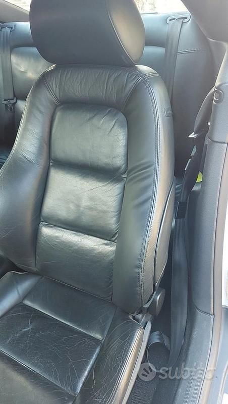 Usata Audi TT 180 CV (132 kW) 2001 Grigio Coupé