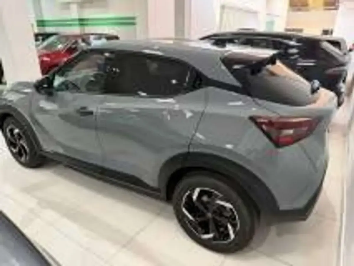 Nuova Nissan Juke Acenta 114 CV (83 kW) 2026 Ceramic grey SUV