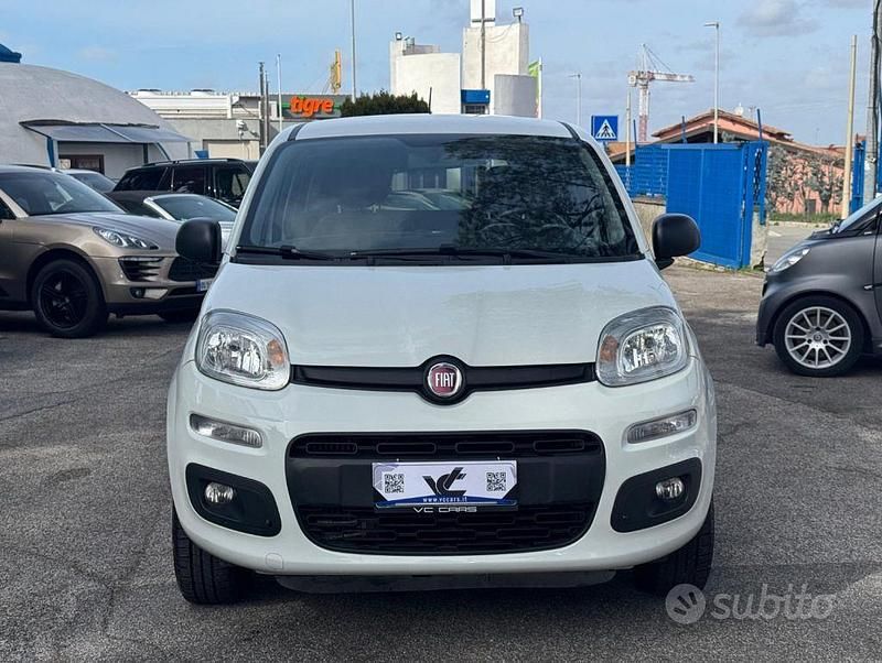 Usata Fiat Panda 4x4 S 86 CV (63 kW) 2022 Bianco Utilitaria