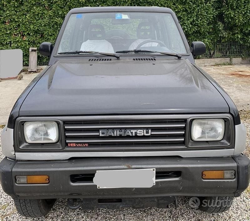 Usata Daihatsu Feroza 1989 Nero SUV