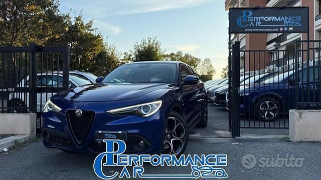 Blu Usata 2020 Alfa Romeo Stelvio Sprint SUV | 24.400 € (Super prezzo) - Immagine 1/4