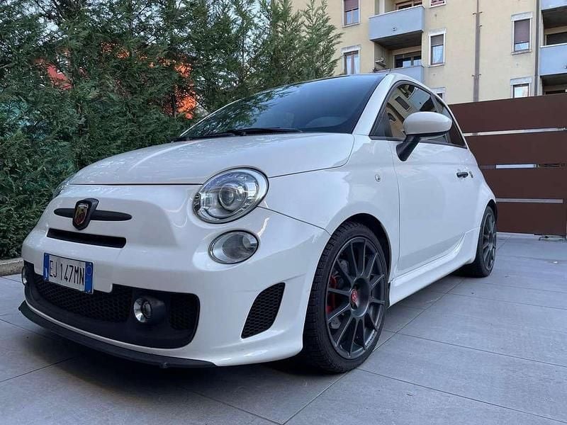 Usata Abarth 500 Esseesse 160 CV (117 kW) 2011 Utilitaria