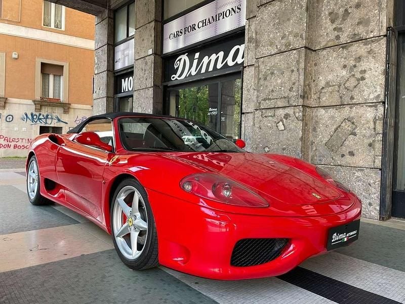 Usata Ferrari 360 400 CV (294 kW) 2002 Rosso Cabrio