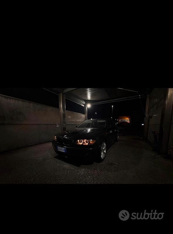 Usata BMW 2002 150 CV (110 kW) 2002 Nero Berlina