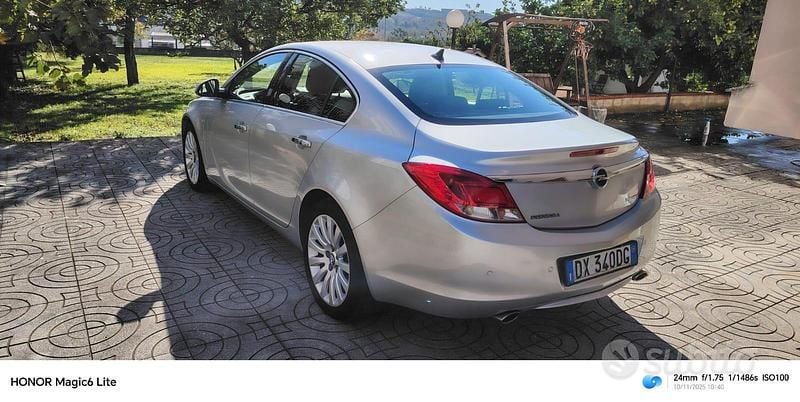 Usata Opel Insignia 180 CV (132 kW) 2009 Grigio Berlina